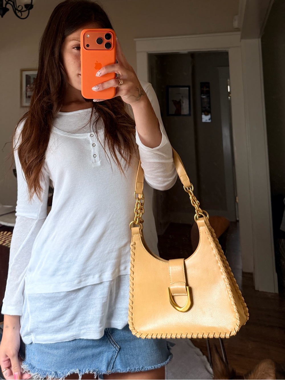 Cream Leather Shoulder Bag with Gold Hardware
